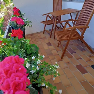  Apartment Maja